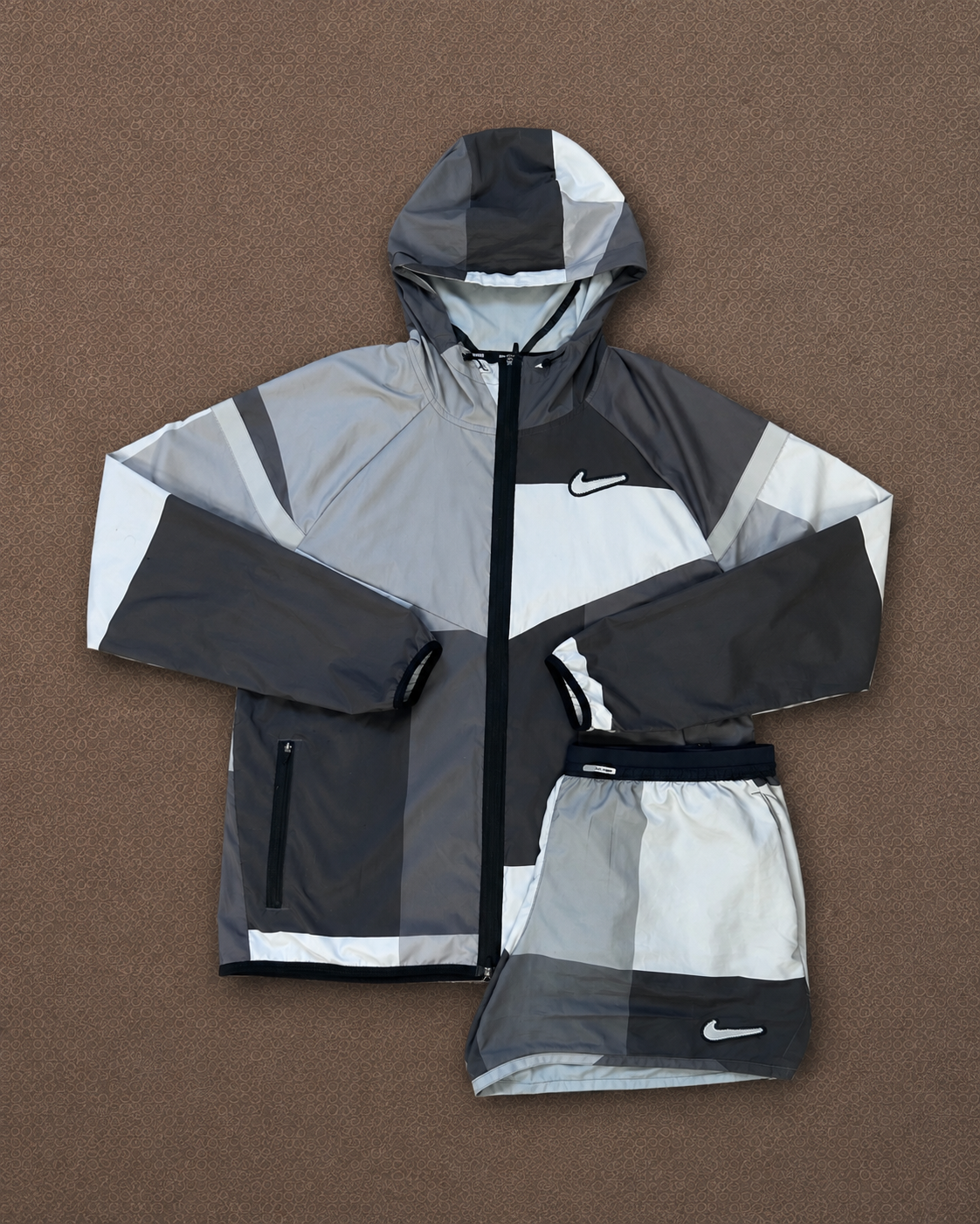 NIKE GREY PATCHWORK WILD RUN JACKET & SHORT SET