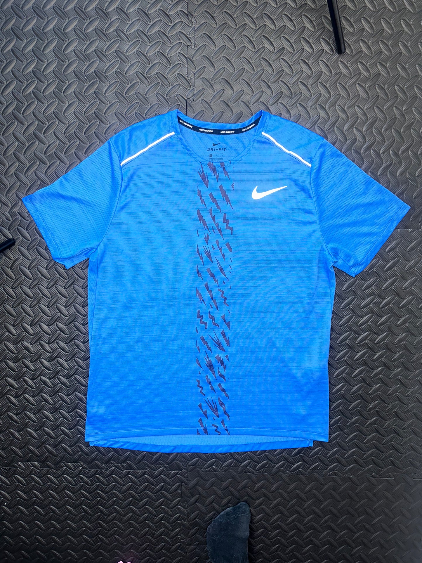 NIKE BLUE BOLT MILER