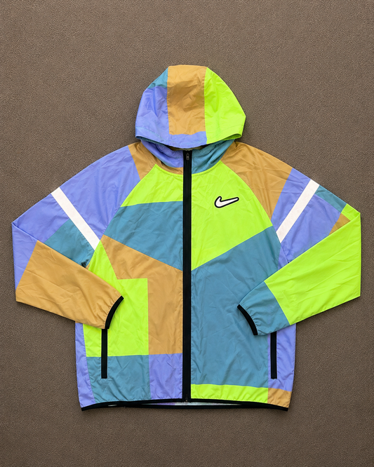 NIKE PATCHWORK WILD RUN JACKET - NEON
