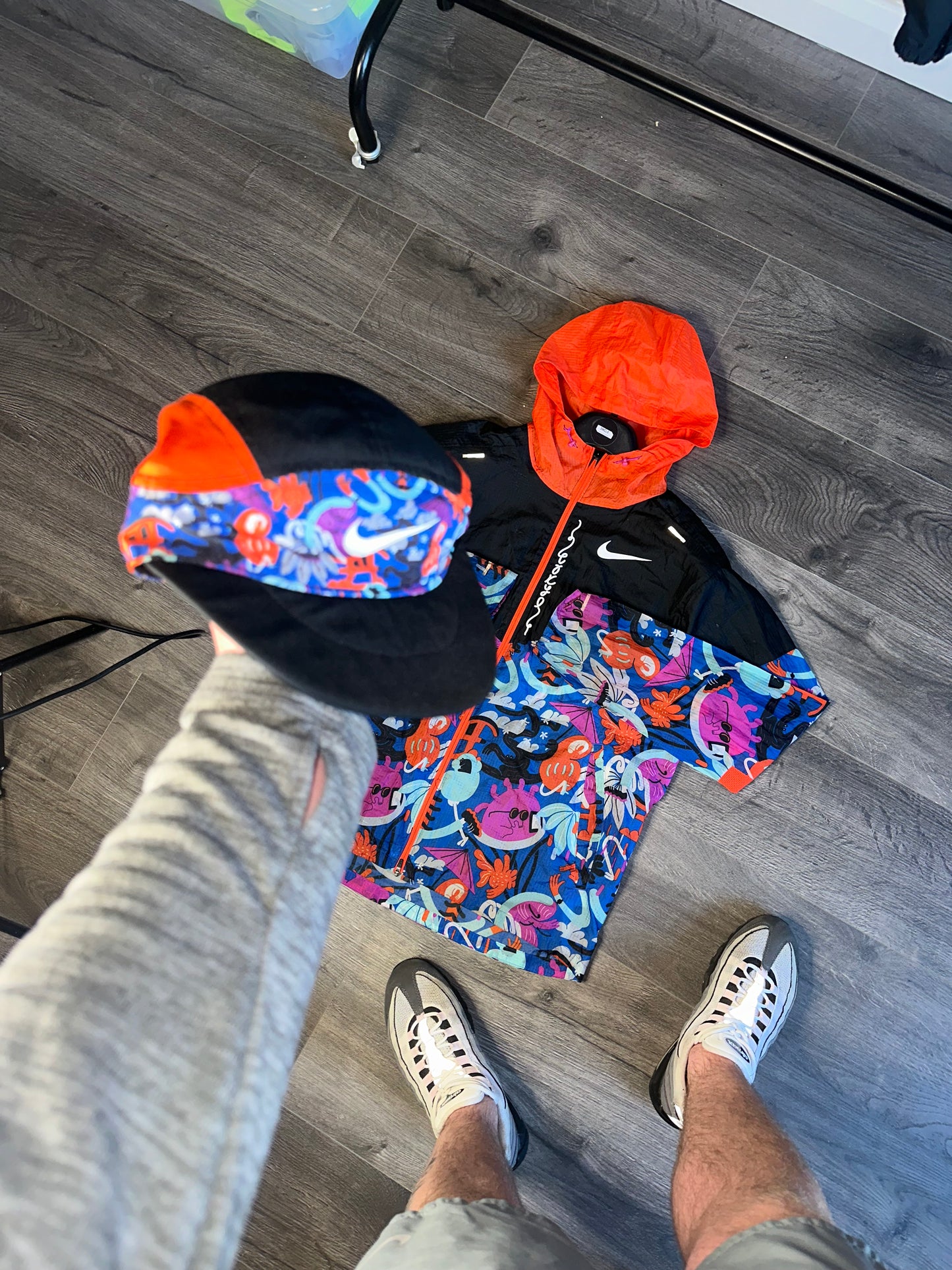 Nike Tokyo Orange Windrunner & Cap